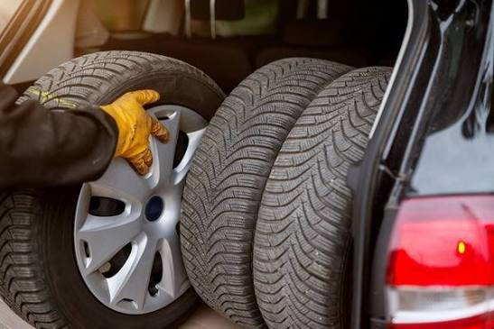 What Are the Most Important Features to Look for in New Car Tyres?